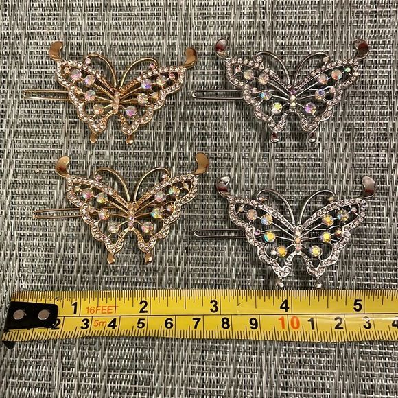 #22 Set of 2 NWOT Sparkly Bling Butterly Barrettes - Picture 10 of 16